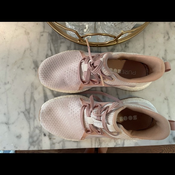Adidas - Pure boost size 6.5 - Picture 2 of 3